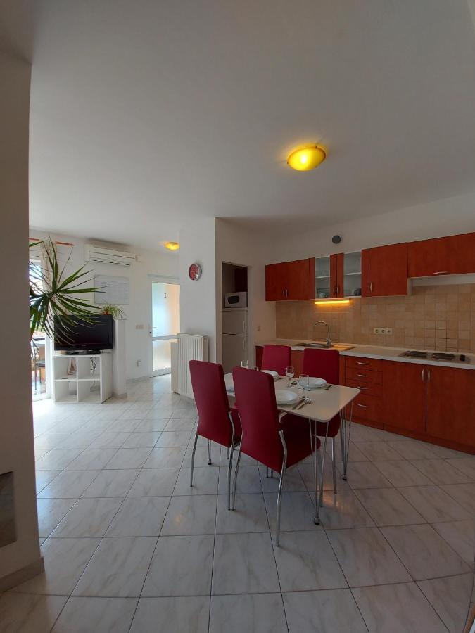 Sea & Honey Apartment Krk Town Luaran gambar