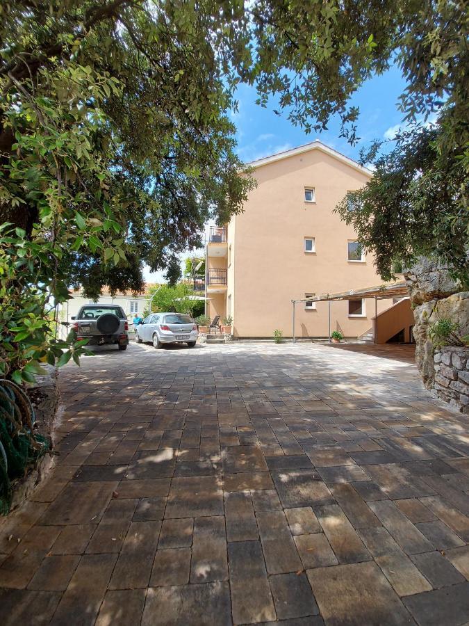 Sea & Honey Apartment Krk Town Luaran gambar