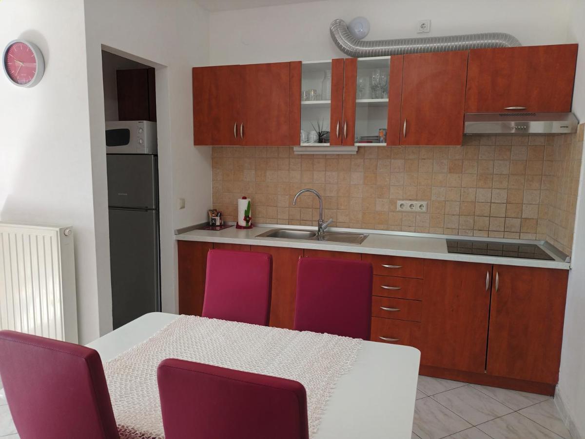 Sea & Honey Apartment Krk Town Luaran gambar