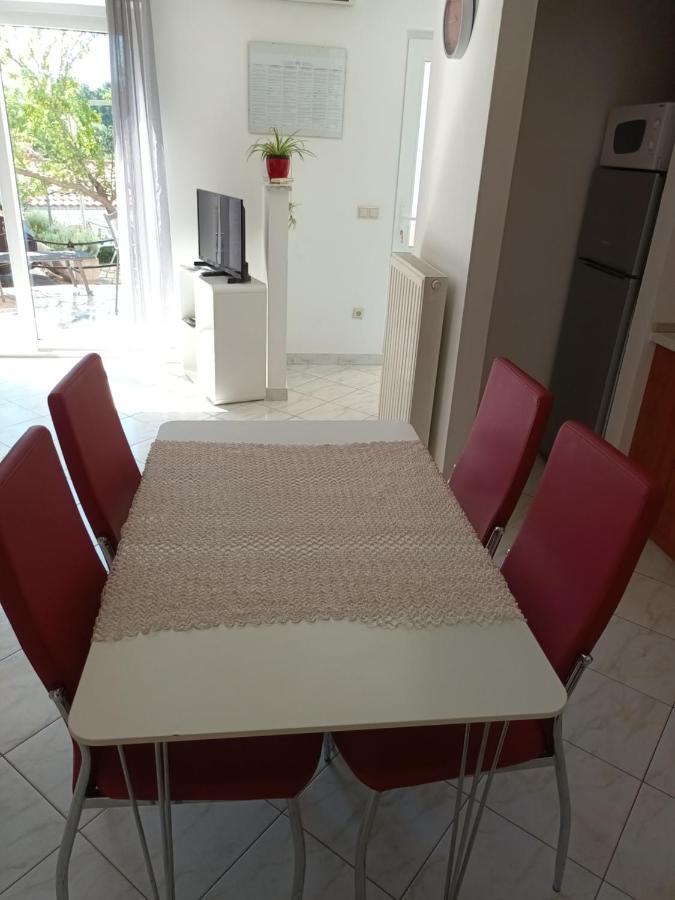 Sea & Honey Apartment Krk Town Luaran gambar