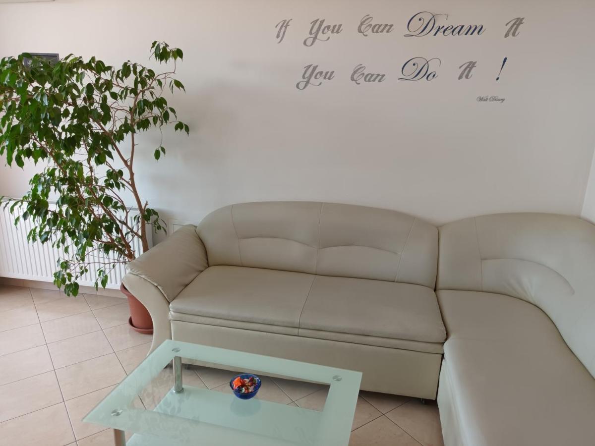 Sea & Honey Apartment Krk Town Luaran gambar
